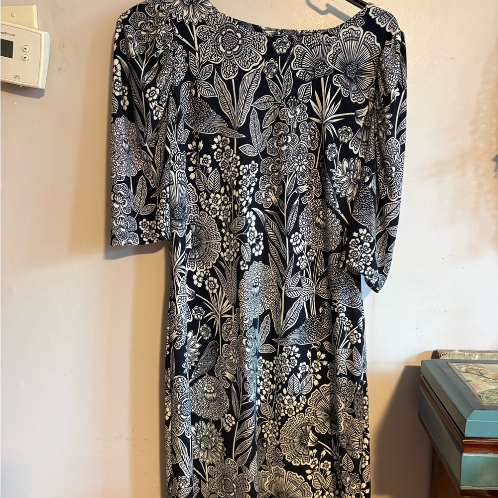 Black & White Floral Midi Dress - Classic Botanical Print